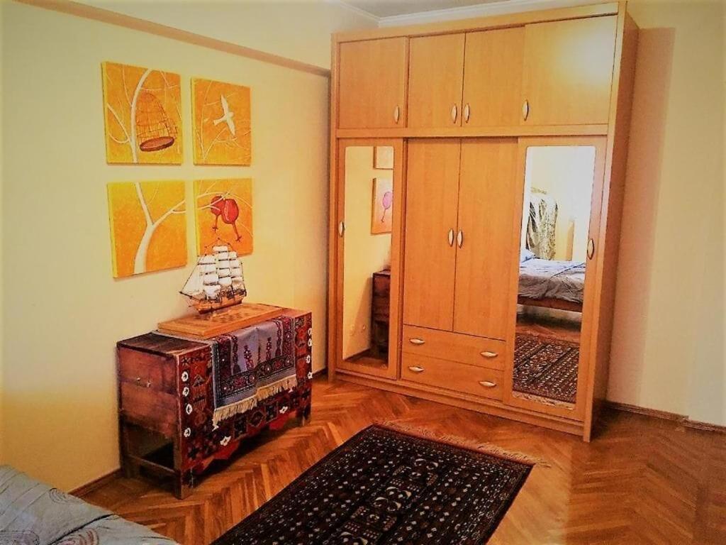 Spacious And Cozy Ташкент Екстер'єр фото